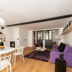 Andy Apartment